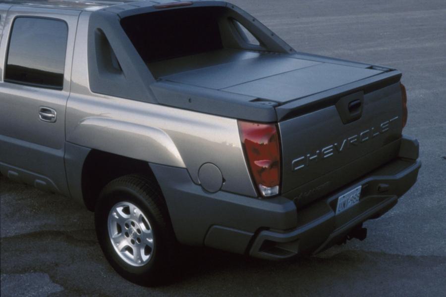  Chevrolet Avalanche 2002 года  (фото 70 из 93)